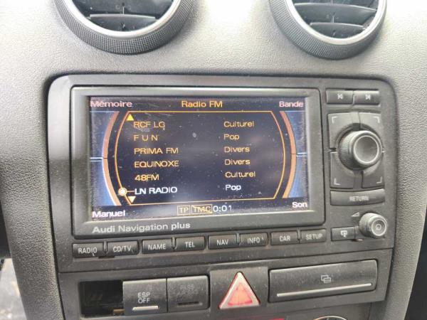 RADIO/NAVI AUDI - Vue 1